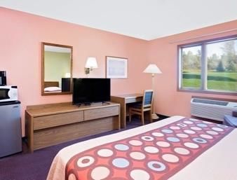 Super 8 By Wyndham Sturgeon Bay Hotel Luaran gambar