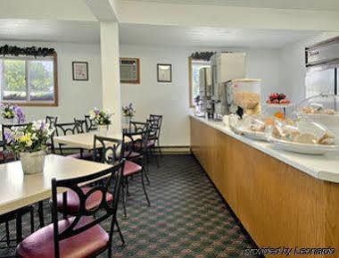 Super 8 By Wyndham Sturgeon Bay Hotel Luaran gambar