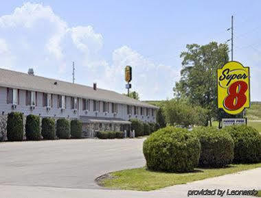 Super 8 By Wyndham Sturgeon Bay Hotel Luaran gambar